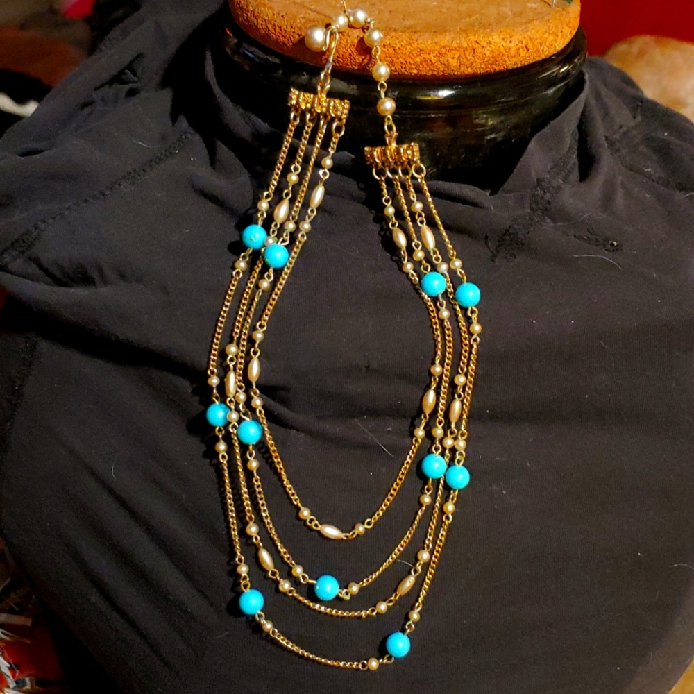 Layered stranded necklace